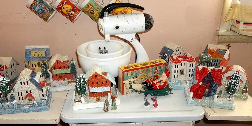 EBAY DEC 18 + Christmas Putz 008.JPG