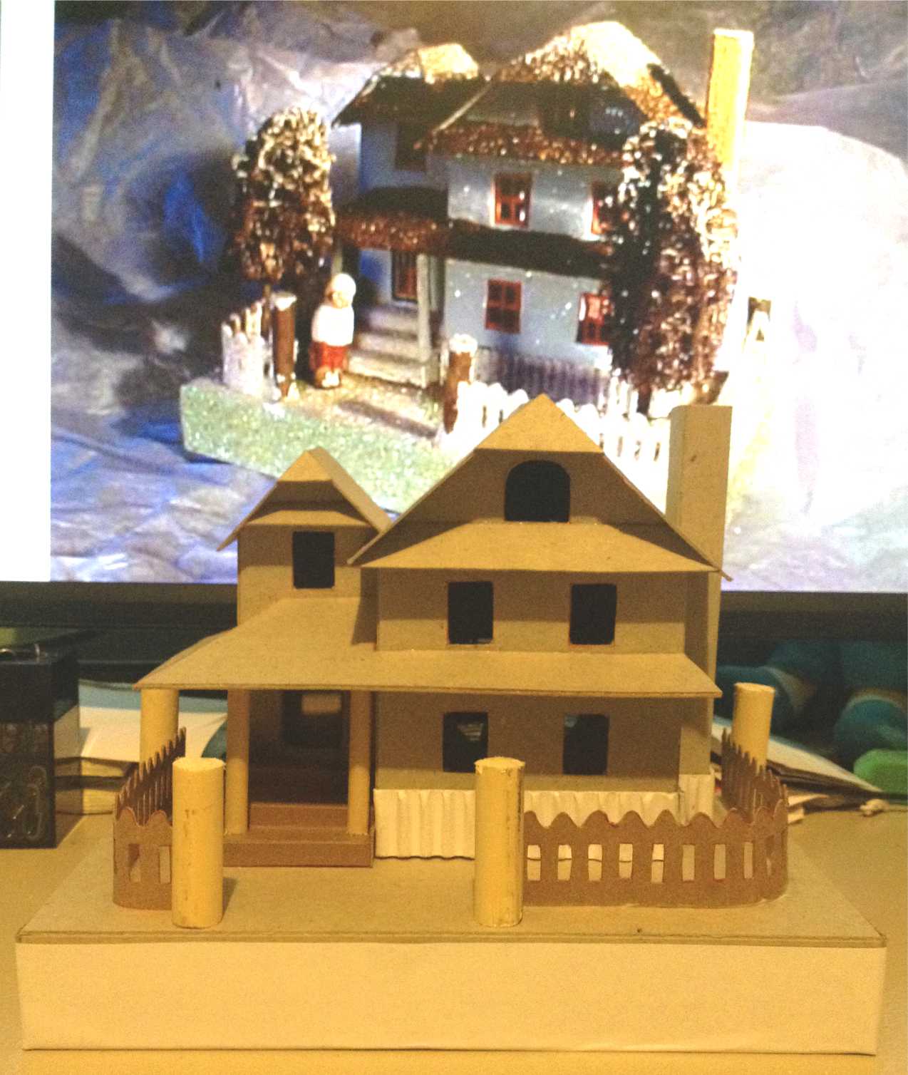 Giant Victorian Brown Roof December 2K HOM.jpg