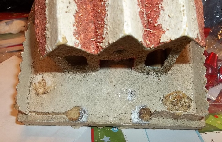 Toasty Odd ball house 003.JPG