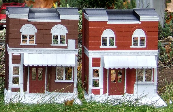 playskool_storefronts_w_doors_600.jpg