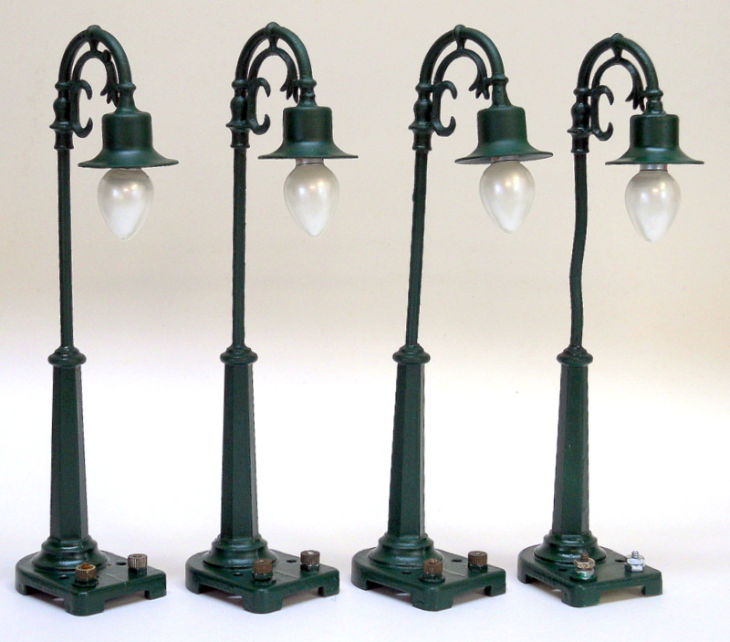 lionel-#58-street-lamps-after