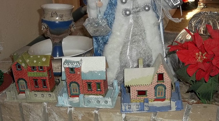 Christmas houses EBAY 072.JPG