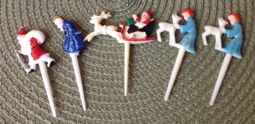 my plastic xmas toppers.jpg