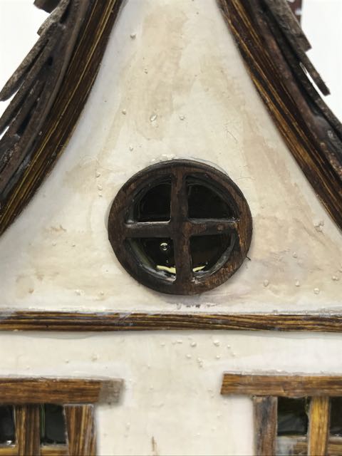 Front circular window of Irish Cottage.jpg