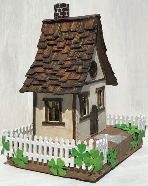 Side view Irish Cottage St. Patrick's day house.jpg