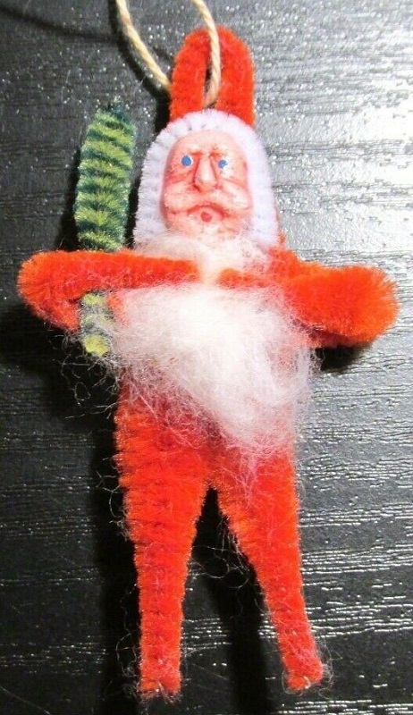 vintage pipe cleaner santa.jpg