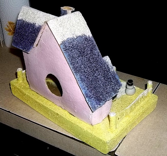 Janets pink house 003.JPG