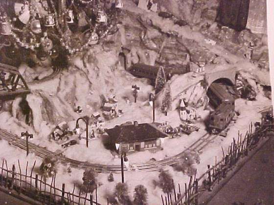 1934 Christmas tree and putz