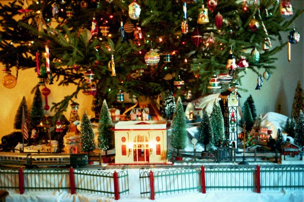 Christmas train layout