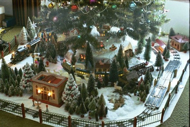 Christmas putz photo