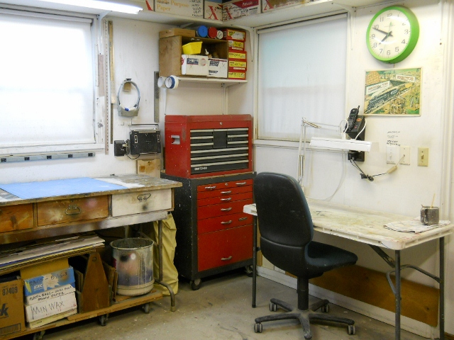 shop  003 (640x480).jpg