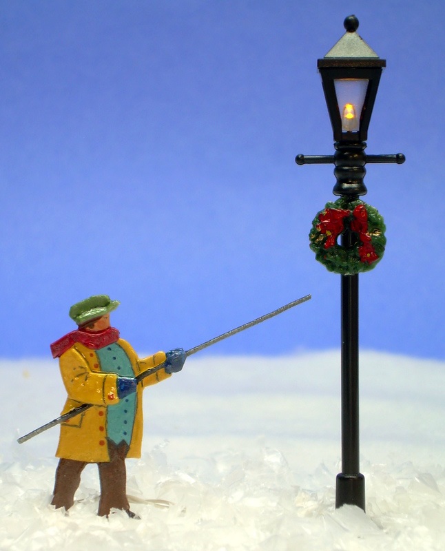 lamplighter-flattie-finished-lemax-lamp-B  005-001.JPG