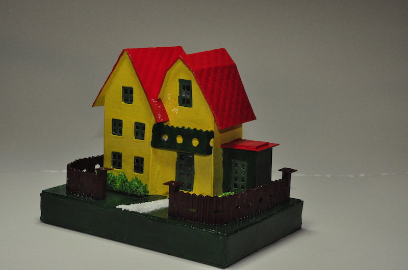 Yellow Lackie 2 copy.jpg