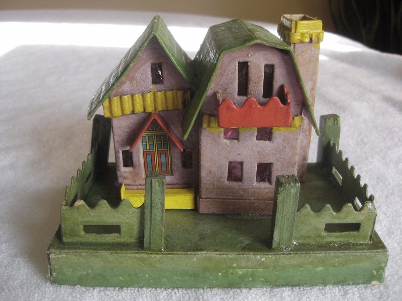 Vintage-rare-cardboard-Christmas-Lakkie-putz-houses-Japan.jpg