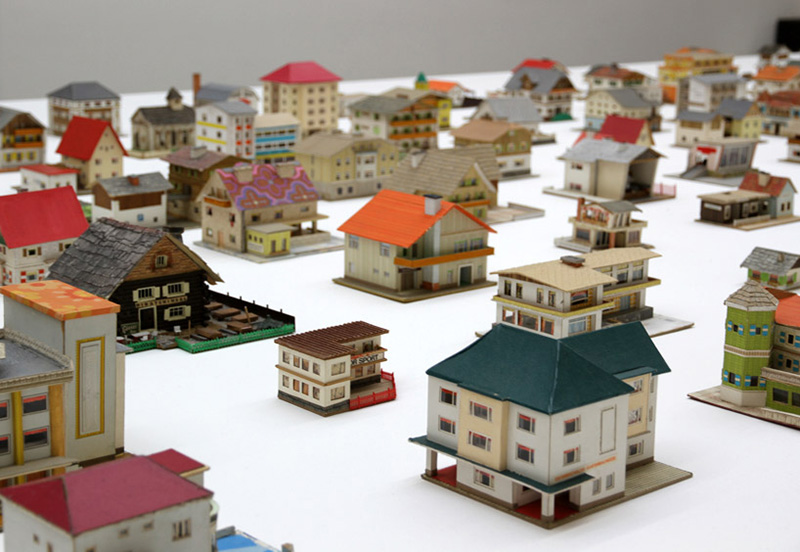 387-model-houses-venice-biennale-designboom01.jpg