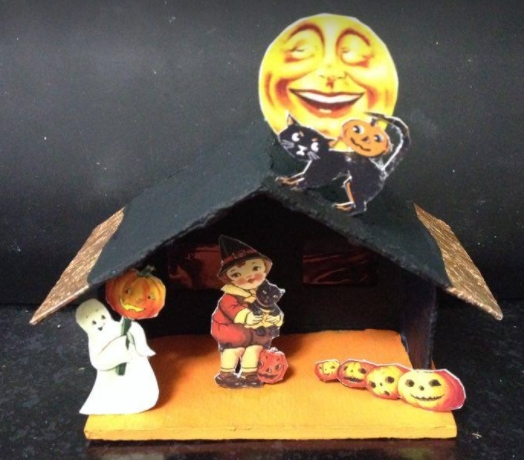 Little halloween shack2.jpg