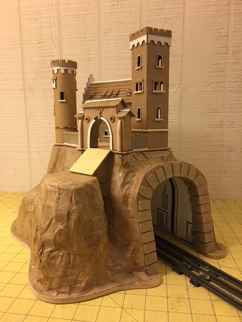 castle-tunnel-primer-ready-right.JPG