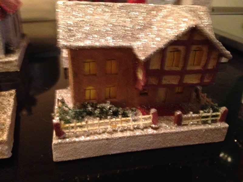 '80s handcrafted putz