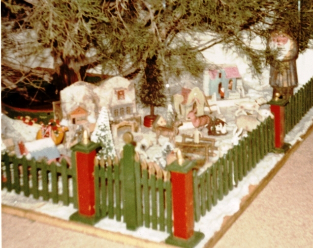 Christmas garden 1967 lores cropped2.jpg